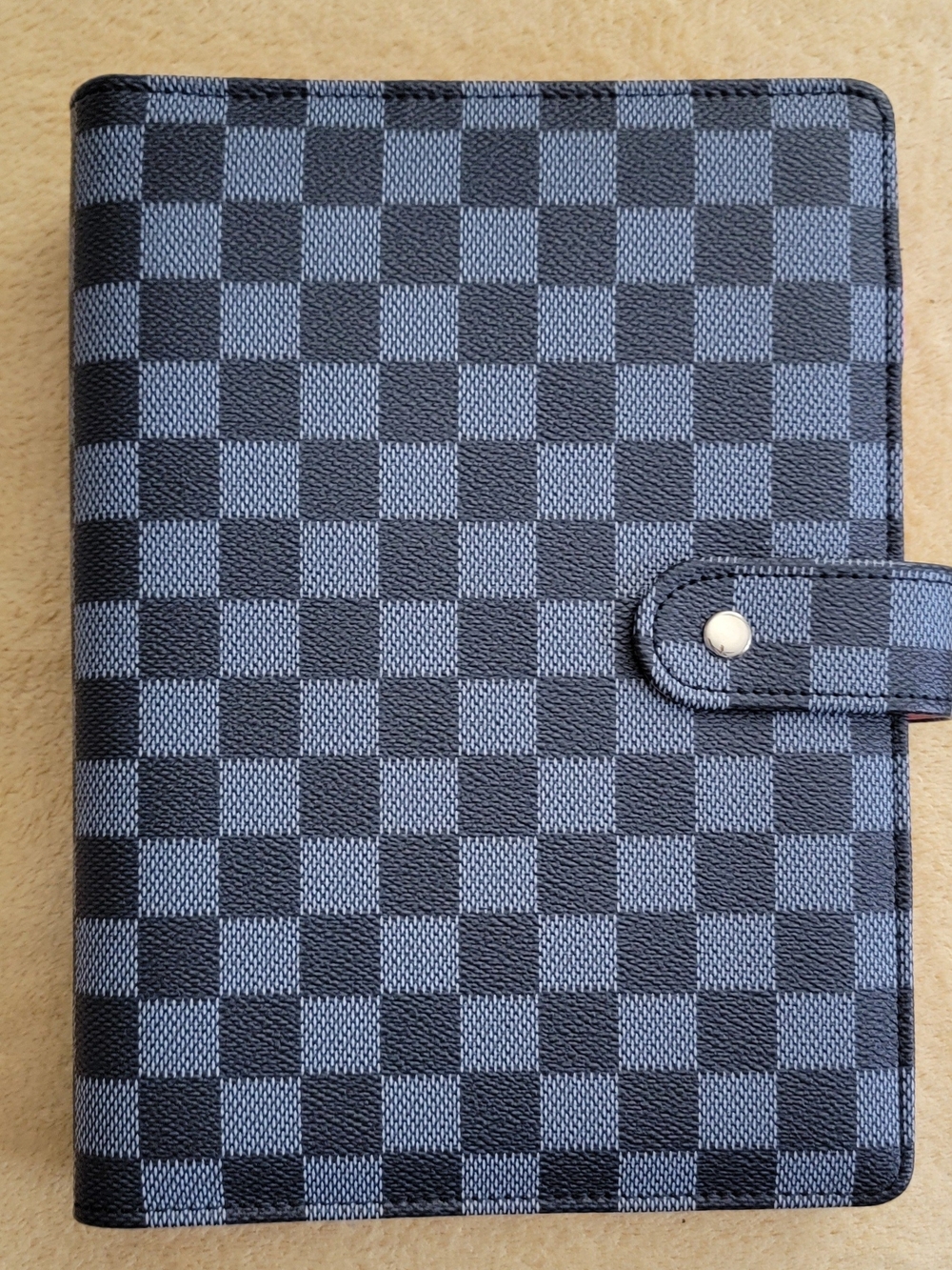 Checkerboard Snap Closure Organizer Wallet - Black & Gray